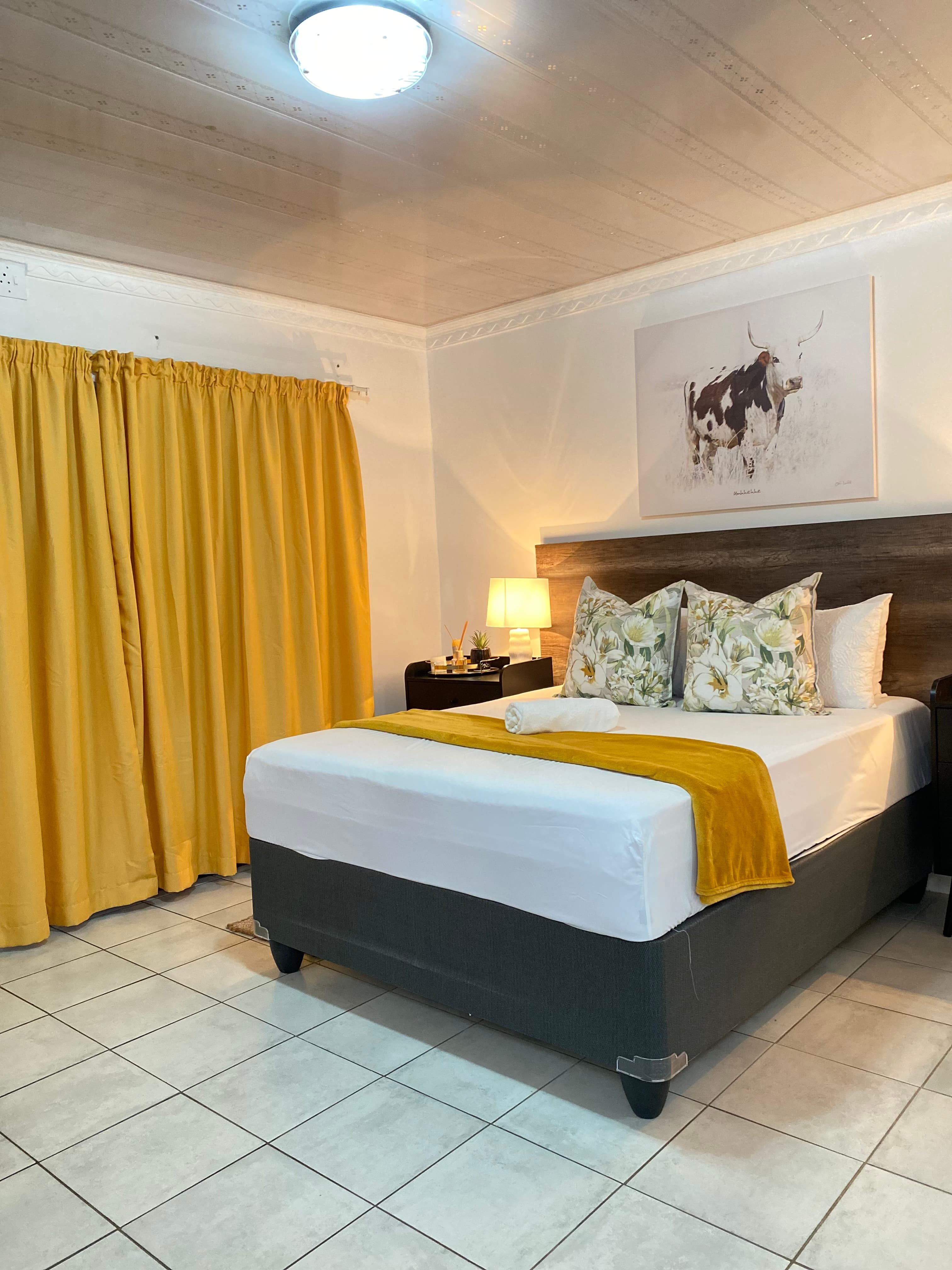 Blue Horizon Gallery Image 11